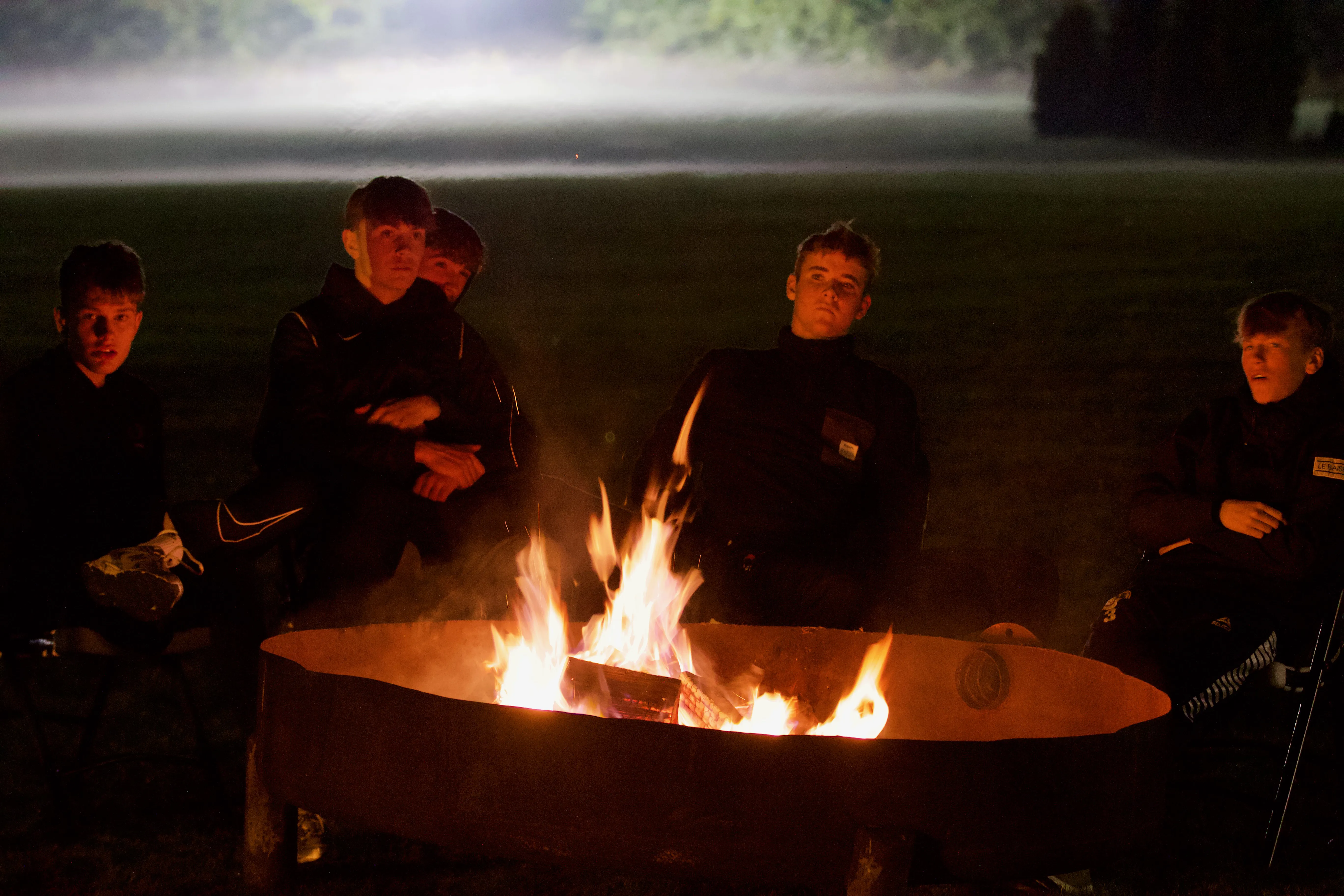 bål, hygge, drenge, efterskole