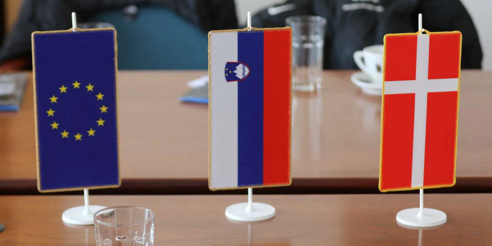 Flag, Danmark, Slovenien