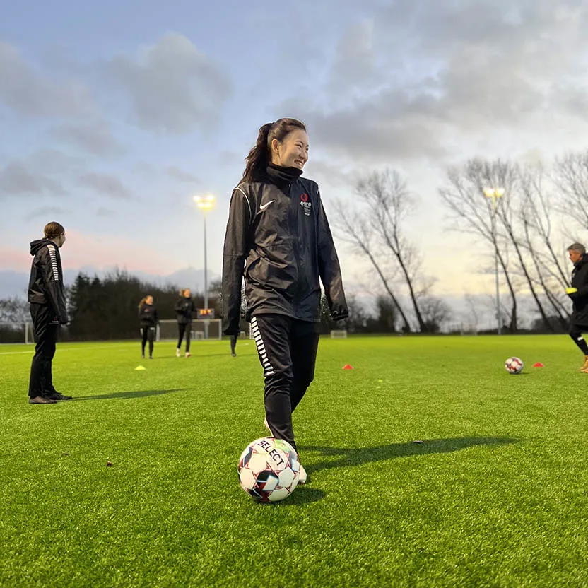 image-article_fodbold_debbie.jpg