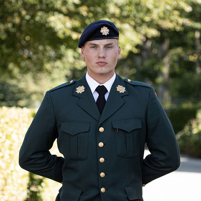 højskole, isaac, militaer.jpg