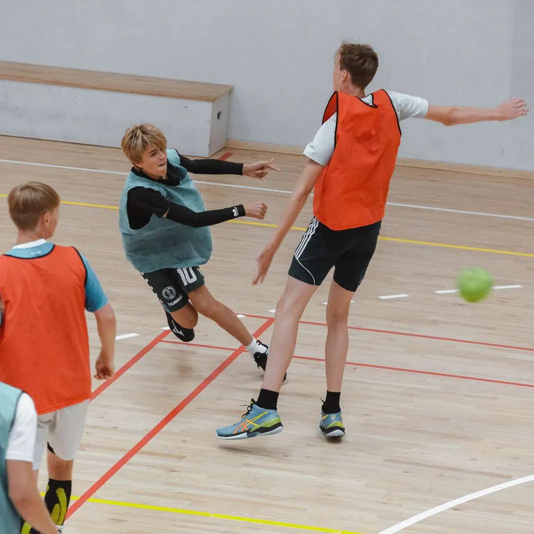 Håndbold på Oure Ungdomscamp
