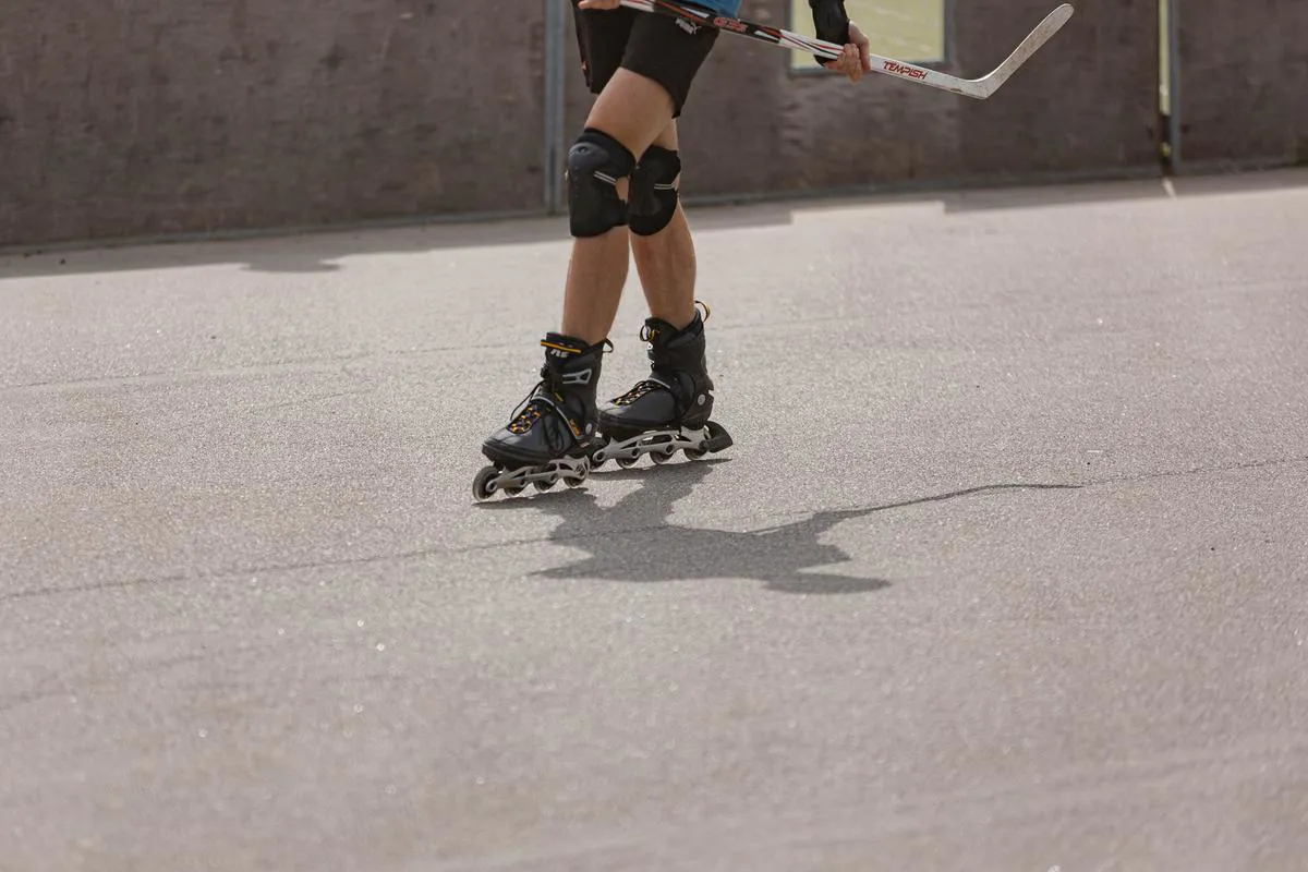 Fordybelsesfag_Idrætsfag på Oure Idrætshøjskole, Inline og hockey