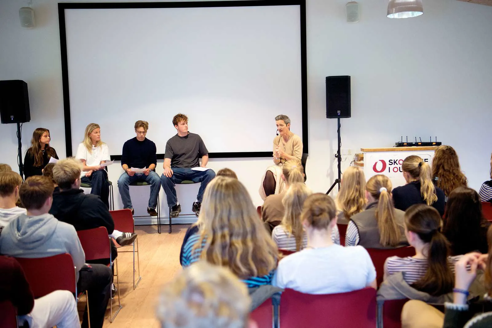 Oure Vestager  09seqn}-1600px.jpg