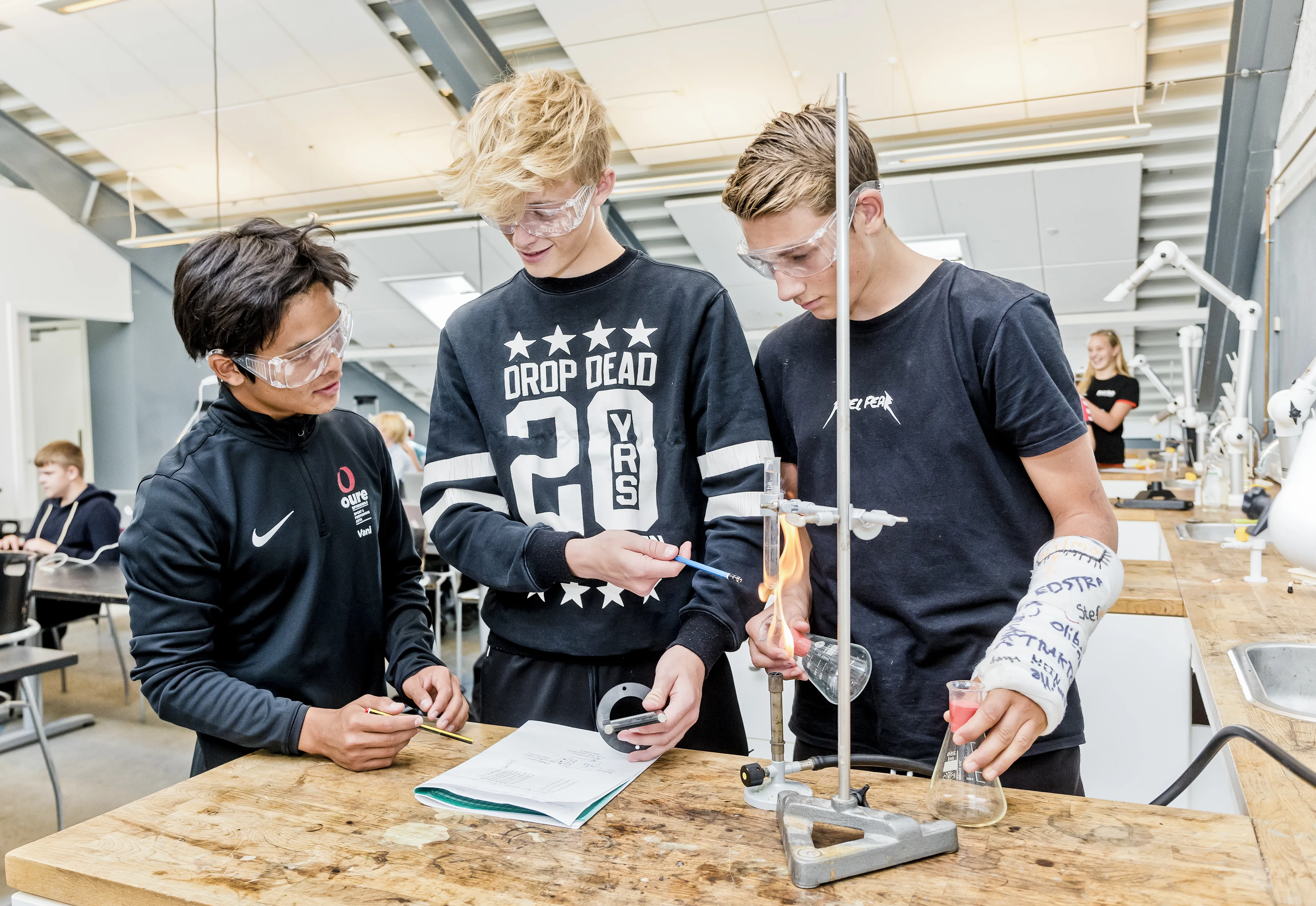 Efterskole, undervisning